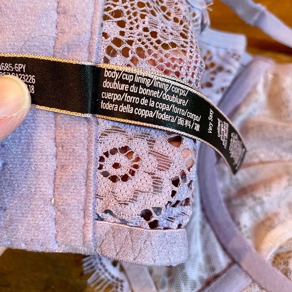 💕Victoria's Secret Very Sexy Unlined Plunge Bralette💕 NWOT - Picture 7 of 9